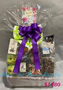 CODE 51799 - Seasonal Fruit and Snack Hamper